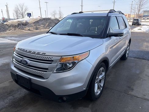 Used 2011 Ford Explorer Limited w/ 302A Rapid Spec Order Code image 3