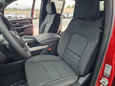 New 2026 RAM 1500 4x4 Crew Cab image 14