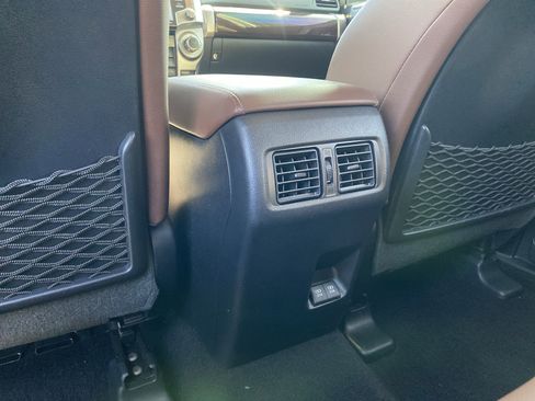 Used 2022 Toyota 4Runner Limited image 41