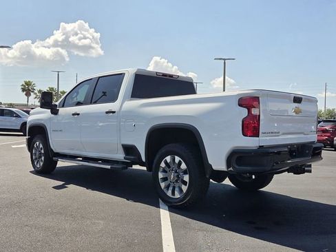 Certified 2024 Chevrolet Silverado 2500 Custom w/ Custom Value Package AWD/4WD image 4