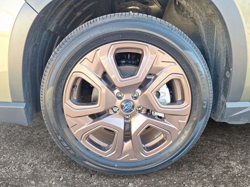 Certified 2025 Subaru Ascent Bronze Edition w/ Popular Package #2 image 9