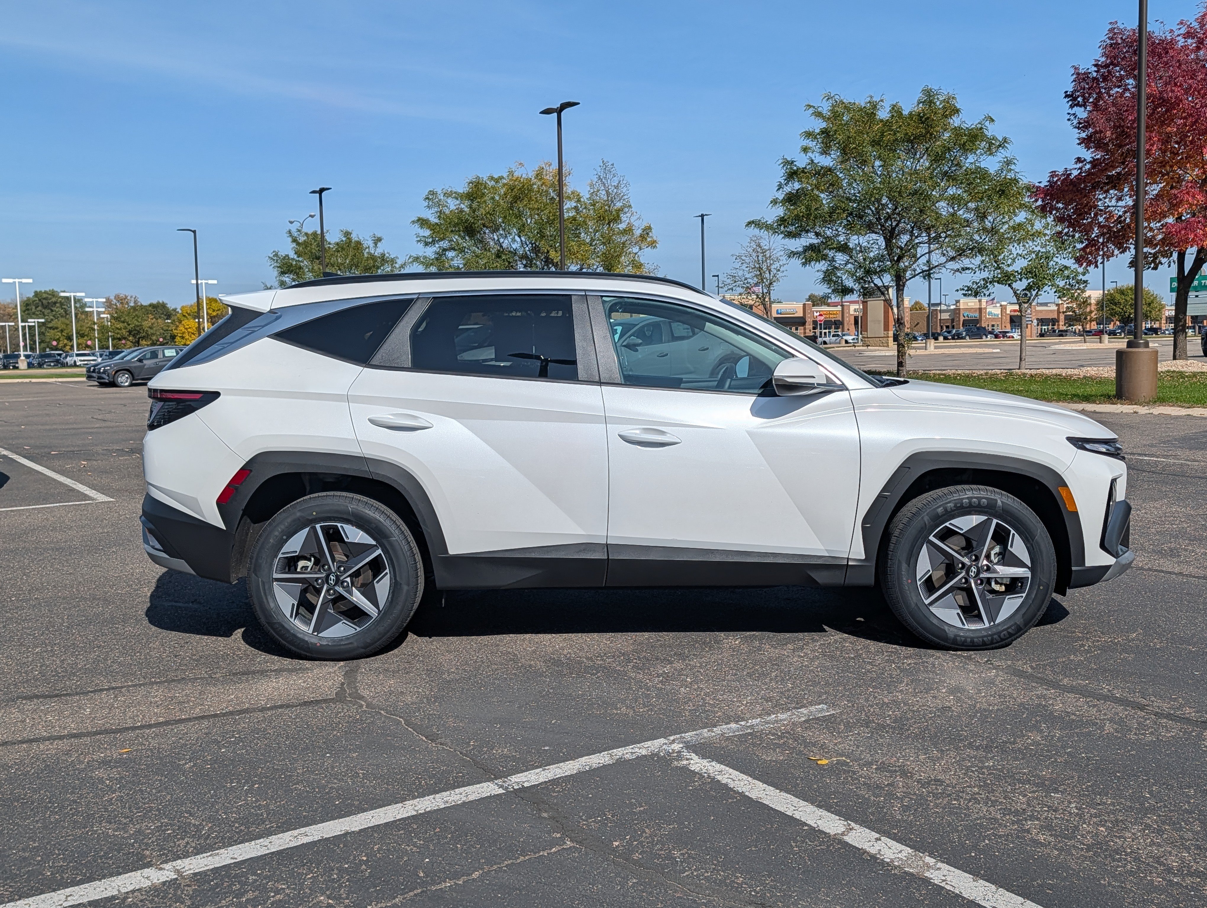 Used 2025 Hyundai Tucson SEL AWD/4WD image 6