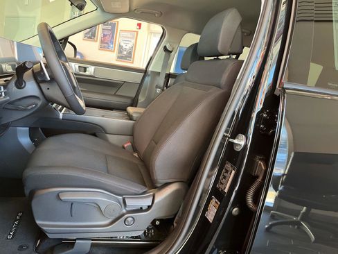 New 2026 Hyundai Santa Fe SE image 11