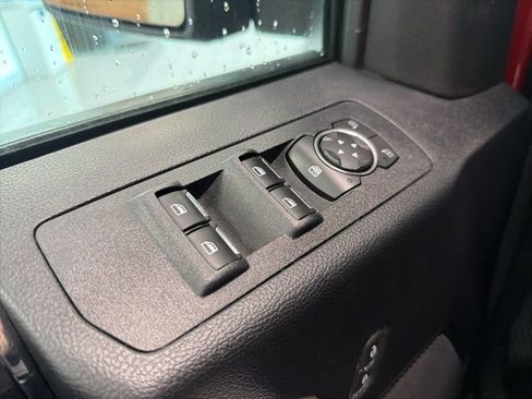 Used 2018 Ford F150 XLT w/ Equipment Group 302A Luxury AWD/4WD image 13