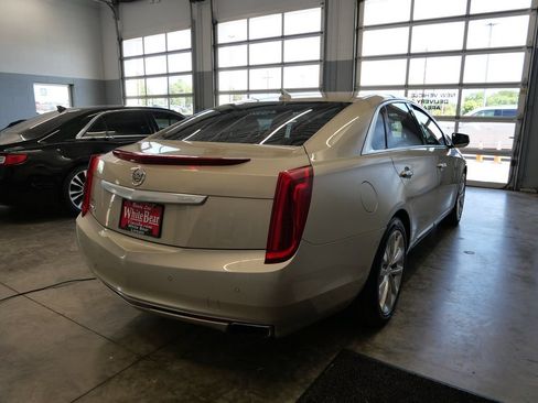 Used 2014 Cadillac XTS Luxury w/ Driver Awareness Package AWD/4WD image 5
