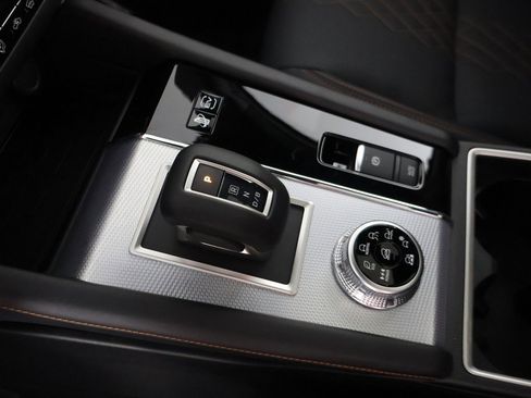 New 2025 Mitsubishi Outlander SEL image 53