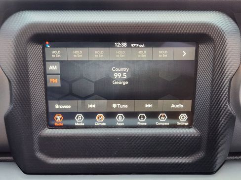 Used 2022 Jeep Wrangler Unlimited Sport AWD/4WD image 17