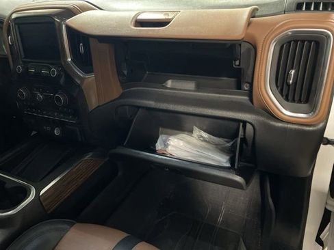 Used 2019 Chevrolet Silverado 1500 High Country w/ High Country Premium Package image 54