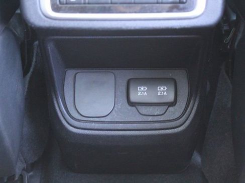 Used 2021 Subaru Ascent Limited w/ Technology Package image 26