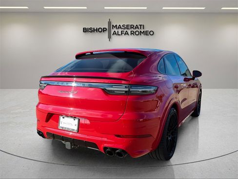 Used 2023 Porsche Cayenne GTS image 7