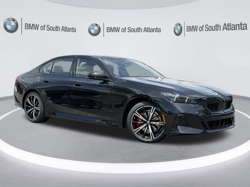 New 2027 BMW 530i RWD image 2