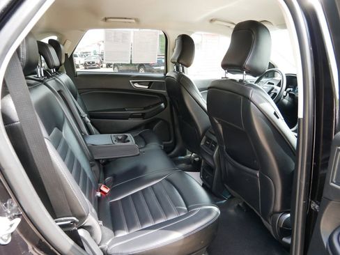 Certified 2024 Ford Edge SEL AWD/4WD image 9
