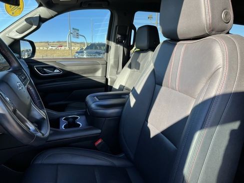 Used 2022 Chevrolet Tahoe RST w/ Luxury Package image 11