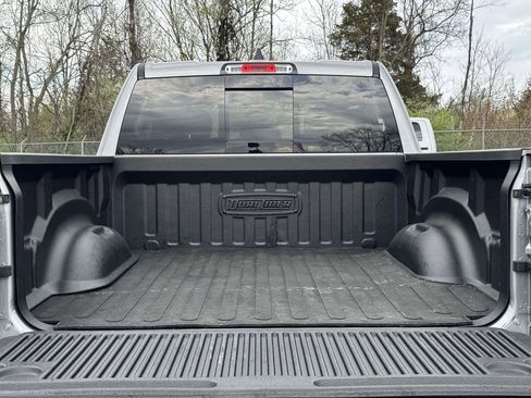 Used 2022 RAM 1500 Big Horn AWD/4WD image 30