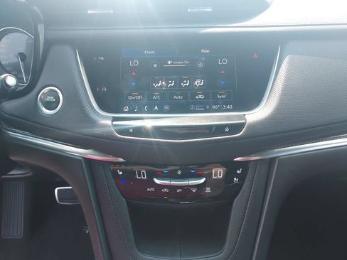 Used 2024 Cadillac XT5 Sportv w/ LPO, Floor Liner Package AWD/4WD image 21