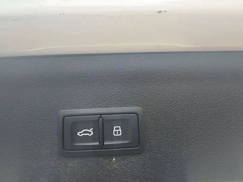 Used 2016 Audi Q3 2.0T Premium Plus w/ Technology Package image 40