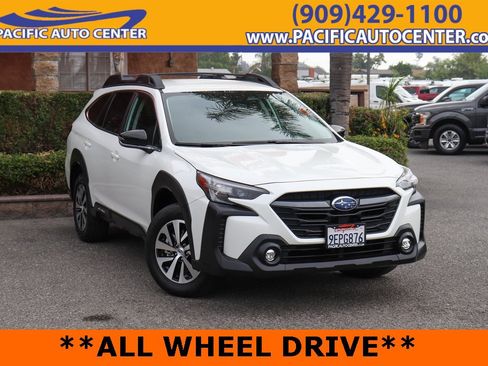Used 2023 Subaru Outback Premium image 1