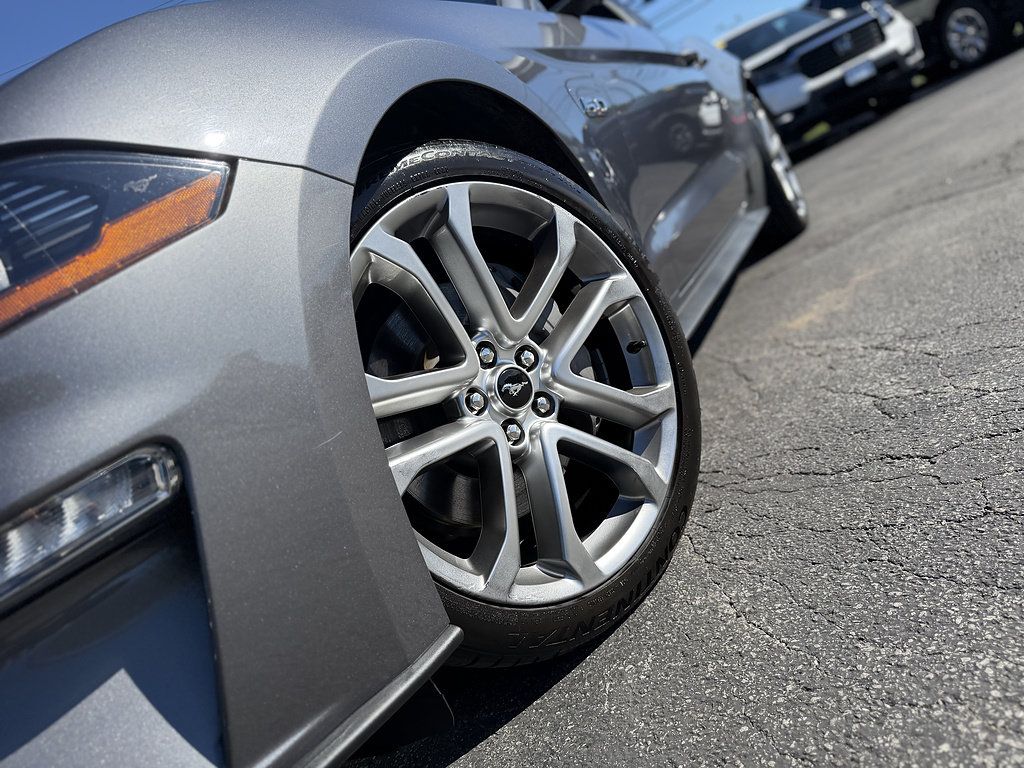 Used 2021 Ford Mustang GT Premium w/ Equipment Group 401A RWD image 3