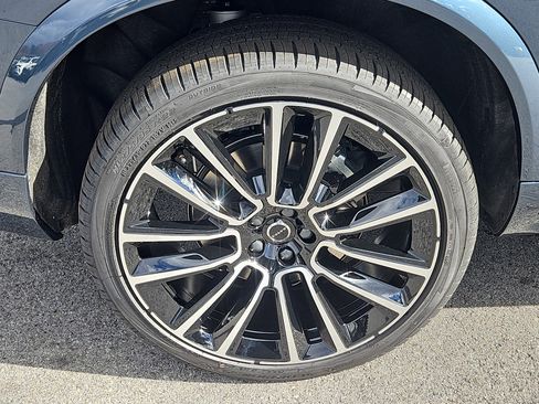 New 2026 Volvo XC90 B6 Plus w/ Protection Package Premier image 20