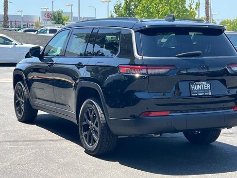 New 2026 Jeep Grand Cherokee L 4WD image 5