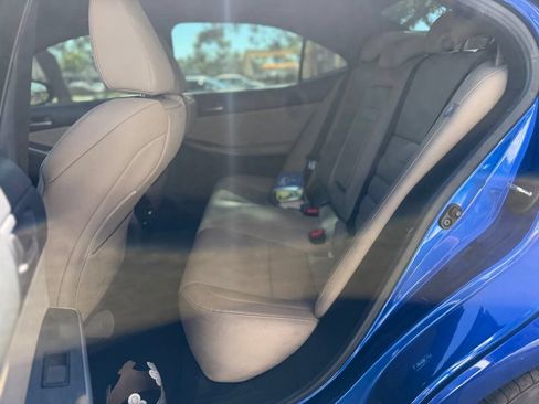 Used 2020 Lexus IS 350 F Sport w/ F Sport Package RWD image 4