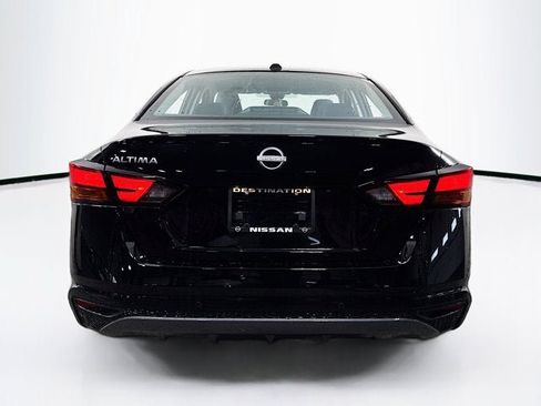 New 2026 Nissan Altima 2.5 SV FWD image 6