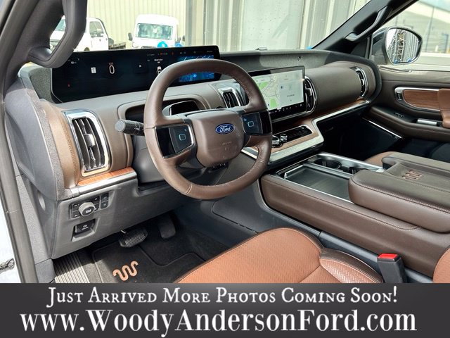 Used 2026 Ford Expedition Max King Ranch AWD/4WD image 8