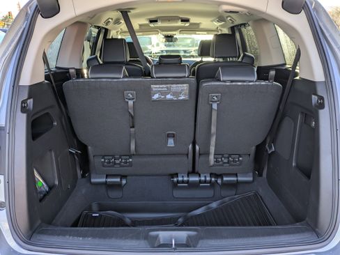 Certified 2025 Honda Odyssey Touring image 16