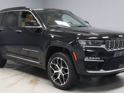 Used 2025 Jeep Grand Cherokee Summit