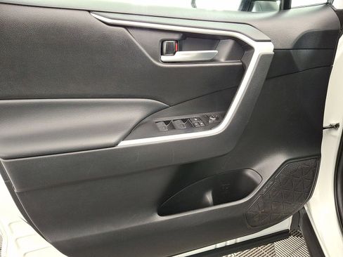 Used 2023 Toyota RAV4 XLE w/ Convenience Package AWD/4WD image 2