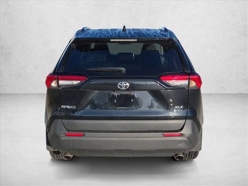 Used 2025 Toyota RAV4 XLE w/ Convenience Package AWD/4WD image 6