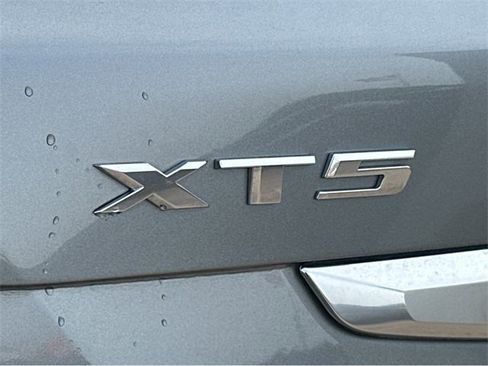 Certified 2024 Cadillac XT5 Premium Luxury image 9