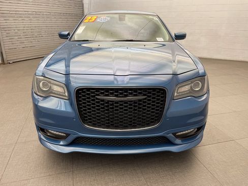 Certified 2023 Chrysler 300 Touring L w/ Popular Equipment Group RWD image 9