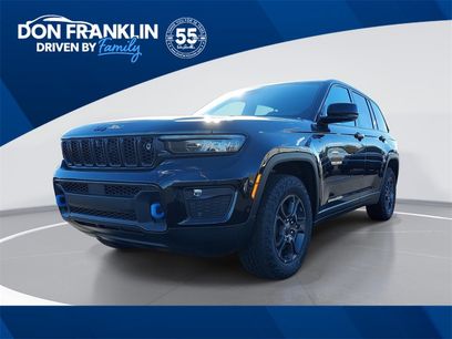 New 2024 Jeep Grand Cherokee Trailhawk w/ Advanced Protech Group II