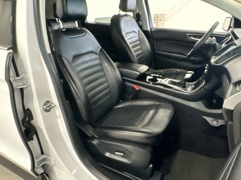 Used 2017 Ford Edge SEL w/ Equipment Group 201A image 36