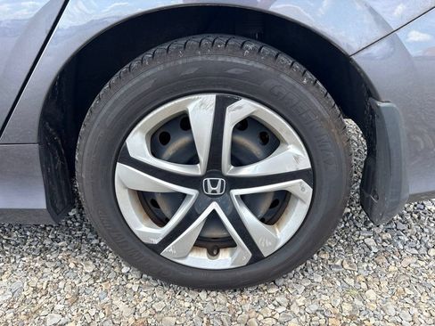 Used 2017 Honda Civic LX image 4