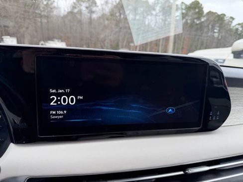 Used 2024 Hyundai Palisade Calligraphy image 23