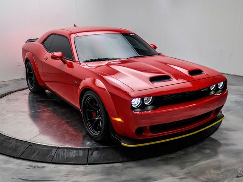 Used 2021 Dodge Challenger SRT Hellcat Redeye RWD image 31