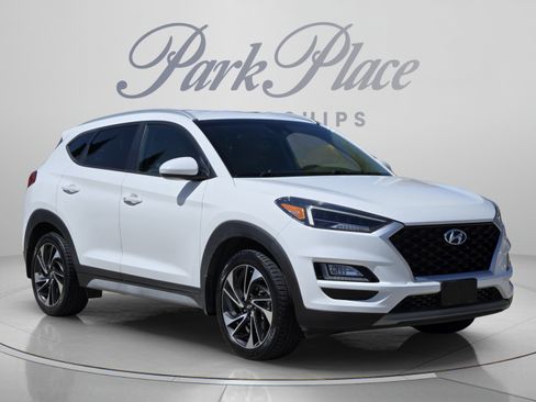 Used 2019 Hyundai Tucson Sport w/ Cargo Package FWD image 7