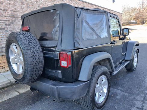 Used 2013 Jeep Wrangler Sport w/ Connectivity Group image 5