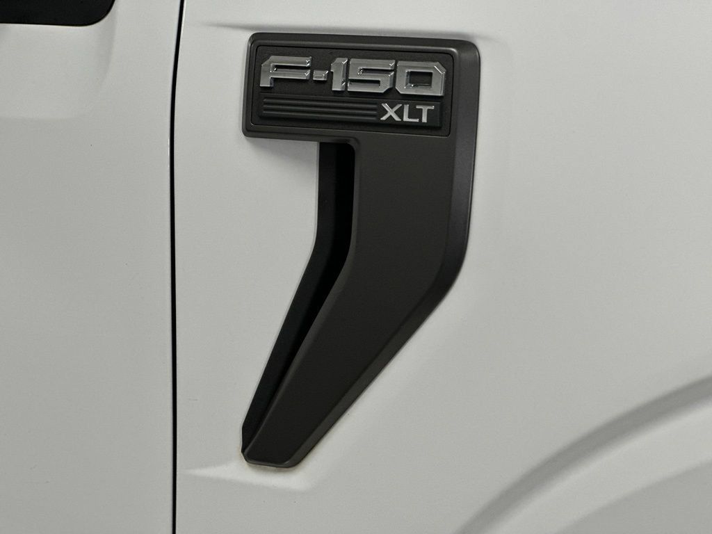 Used 2021 Ford F150 XLT w/ Equipment Group 302A High RWD image 25