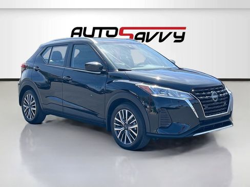 Used 2023 Nissan Kicks SV w/ Interior Electronics Package FWD image 1