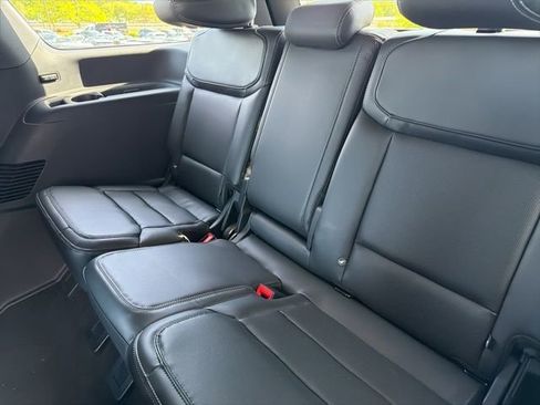 New 2026 Ford Expedition Platinum w/ Stealth Performance Package AWD/4WD image 11