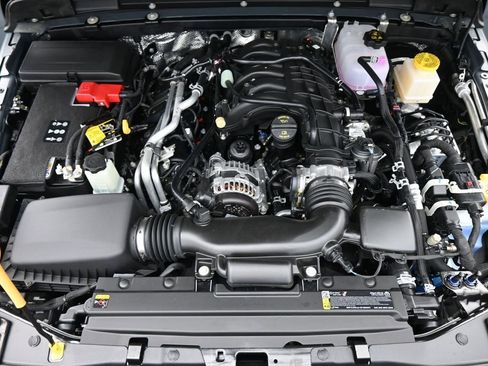 New 2025 Jeep Gladiator Mojave w/ Safety Group image 22