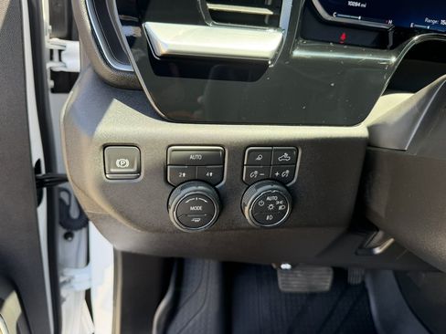 Certified 2026 Chevrolet Silverado 1500 RST w/ RST All Star Premium Package AWD/4WD image 28