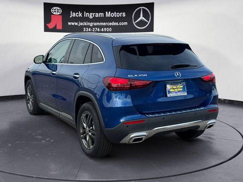New 2025 Mercedes-Benz GLA 250 image 3