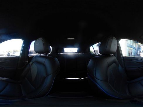 Used 2025 Buick Envista Sport Touring image 40