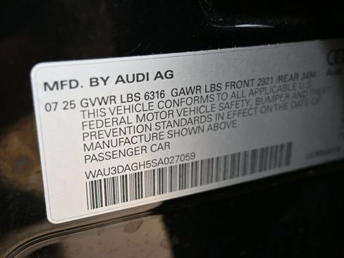 Used 2025 Audi A6 e-tron Prestige AWD/4WD image 40