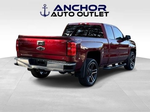 Used 2017 Chevrolet Silverado 1500 LT w/ LPO, Black Pack AWD/4WD image 8