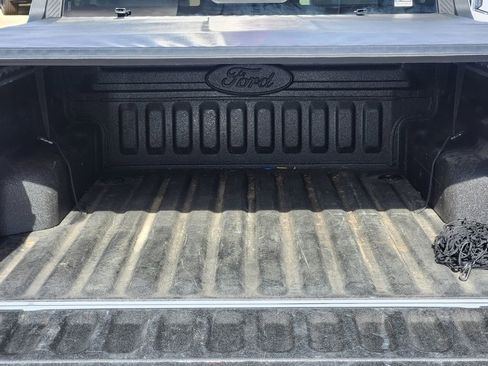 Used 2022 Ford Maverick Lariat w/ Lariat Luxury Package image 16